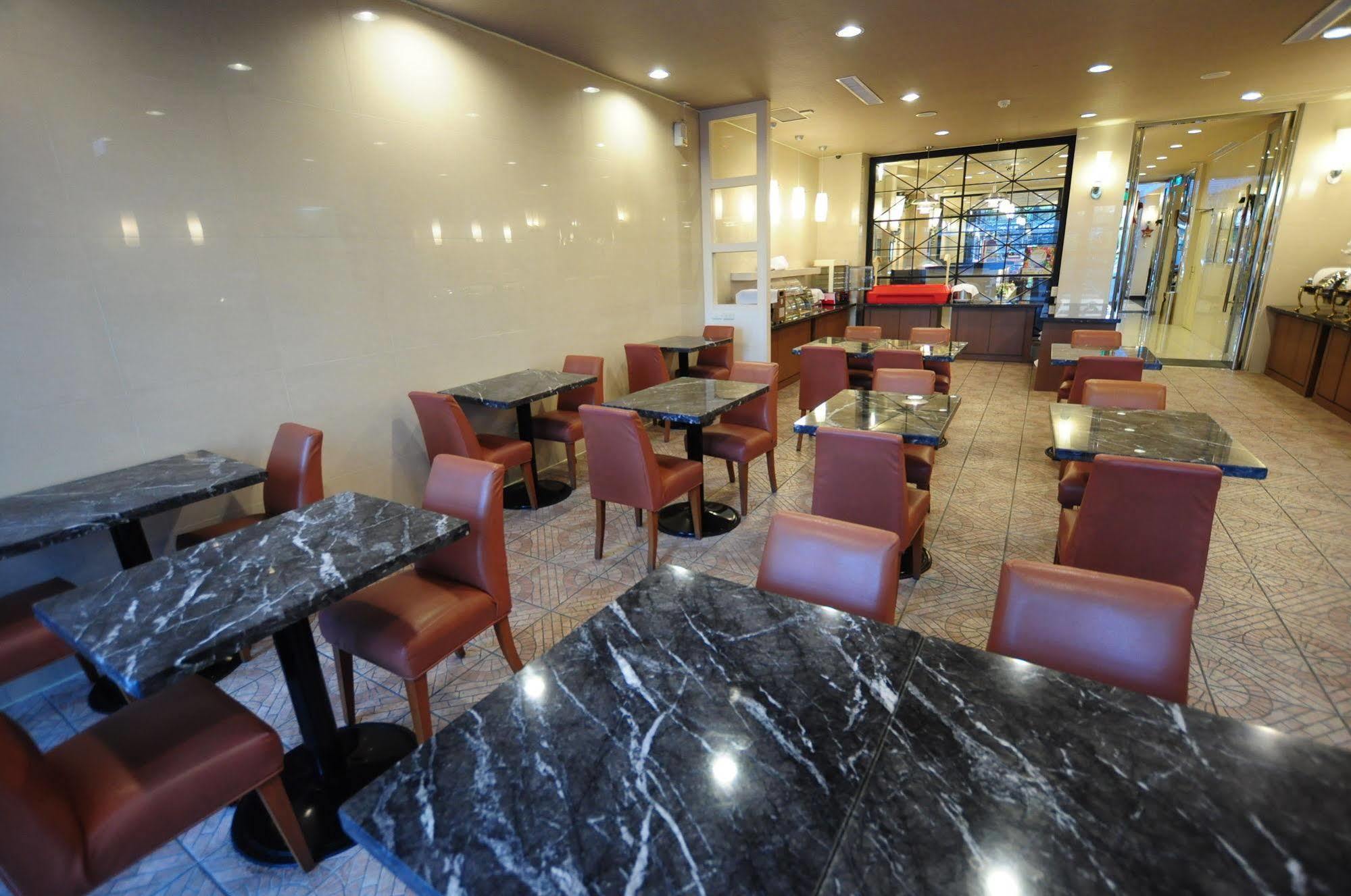 Kindness Xin Jue Jiang Hotel Kaohsiung Bagian luar foto