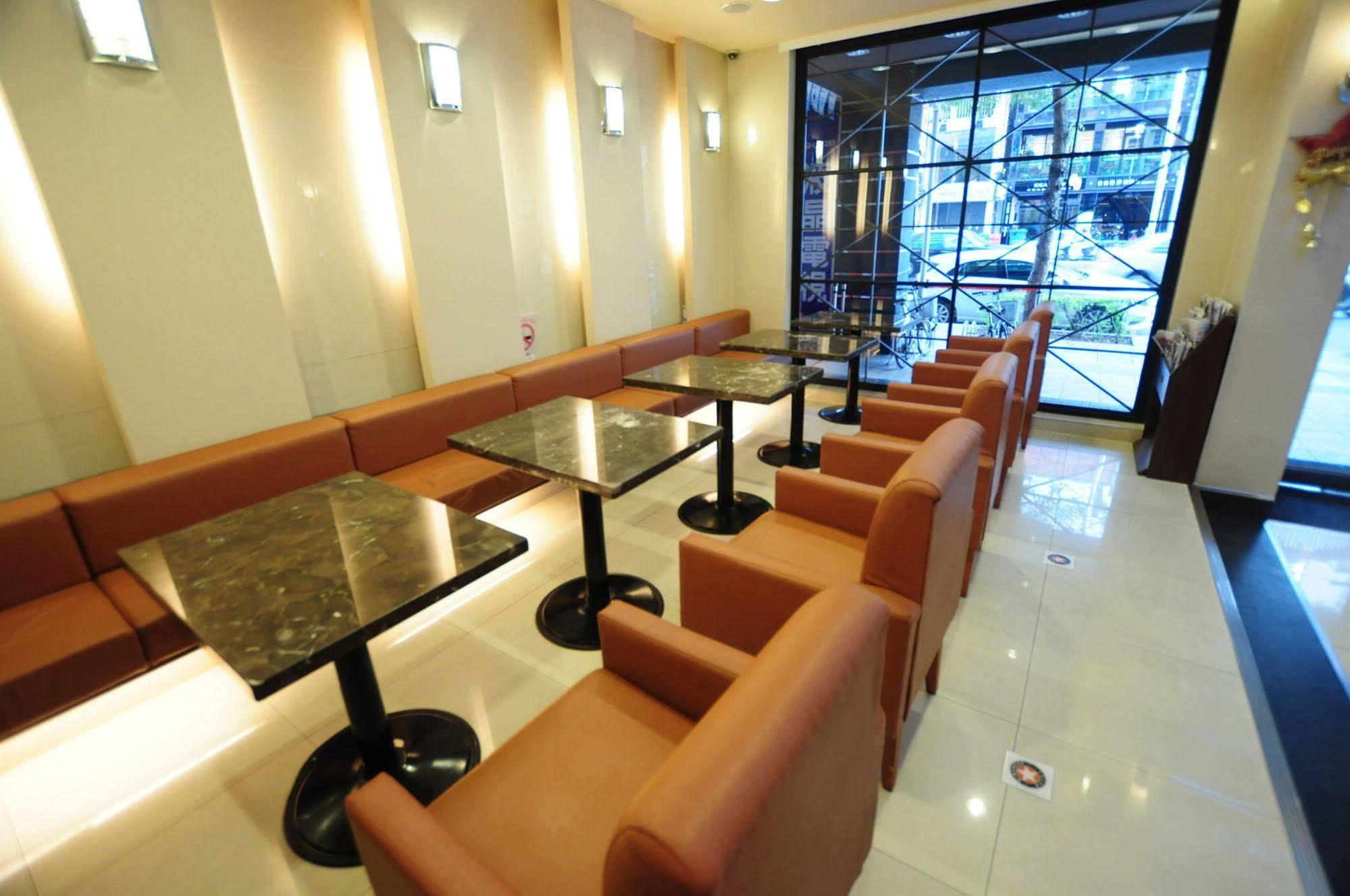 Kindness Xin Jue Jiang Hotel Kaohsiung Bagian luar foto